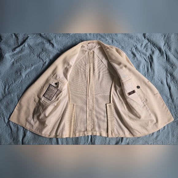 Peserico Men's Elegant Cream Wool/Silk/Linen Double Breasted Blazer - Picture 9 of 11